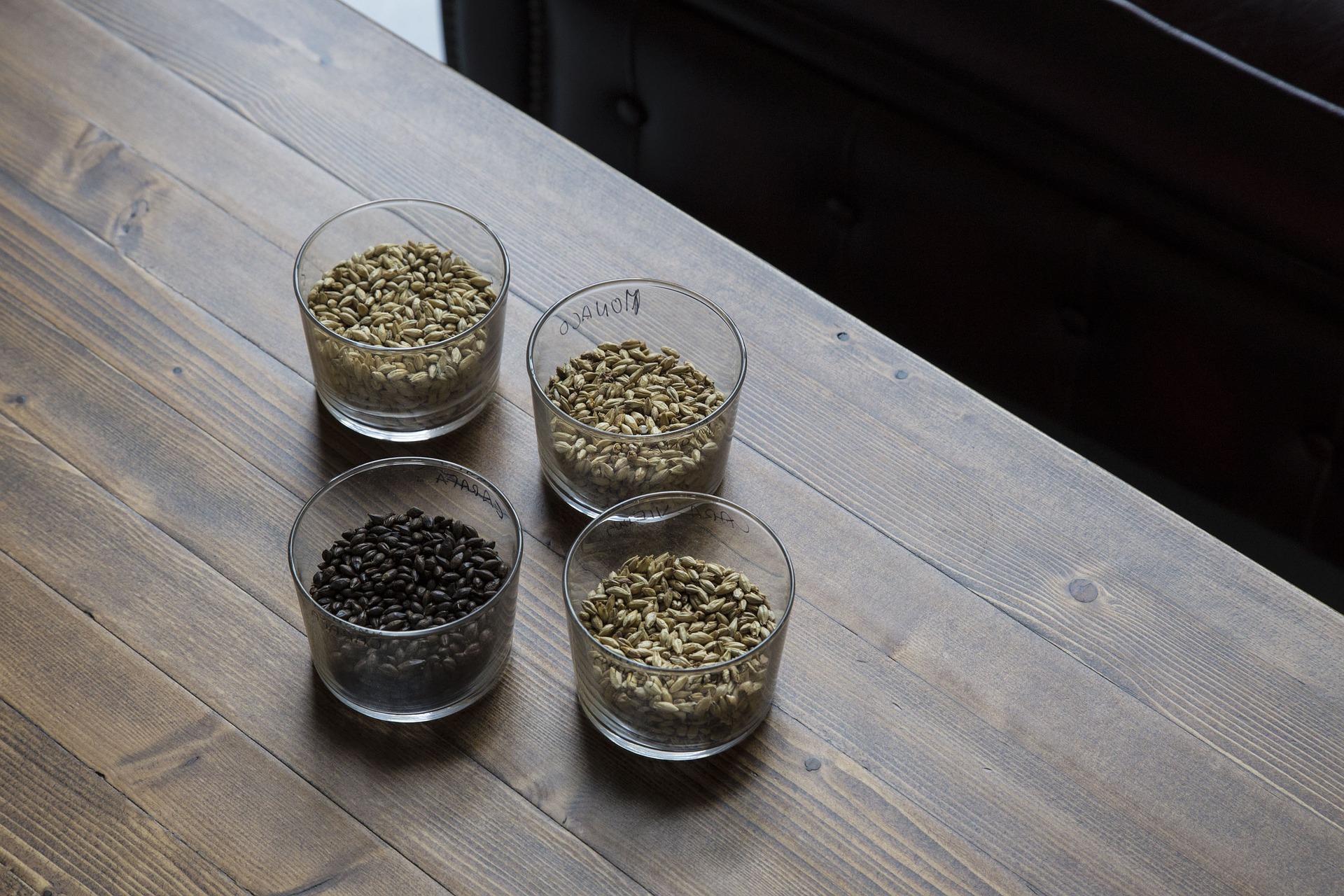Malt de seigle bio et malt de blé bio.